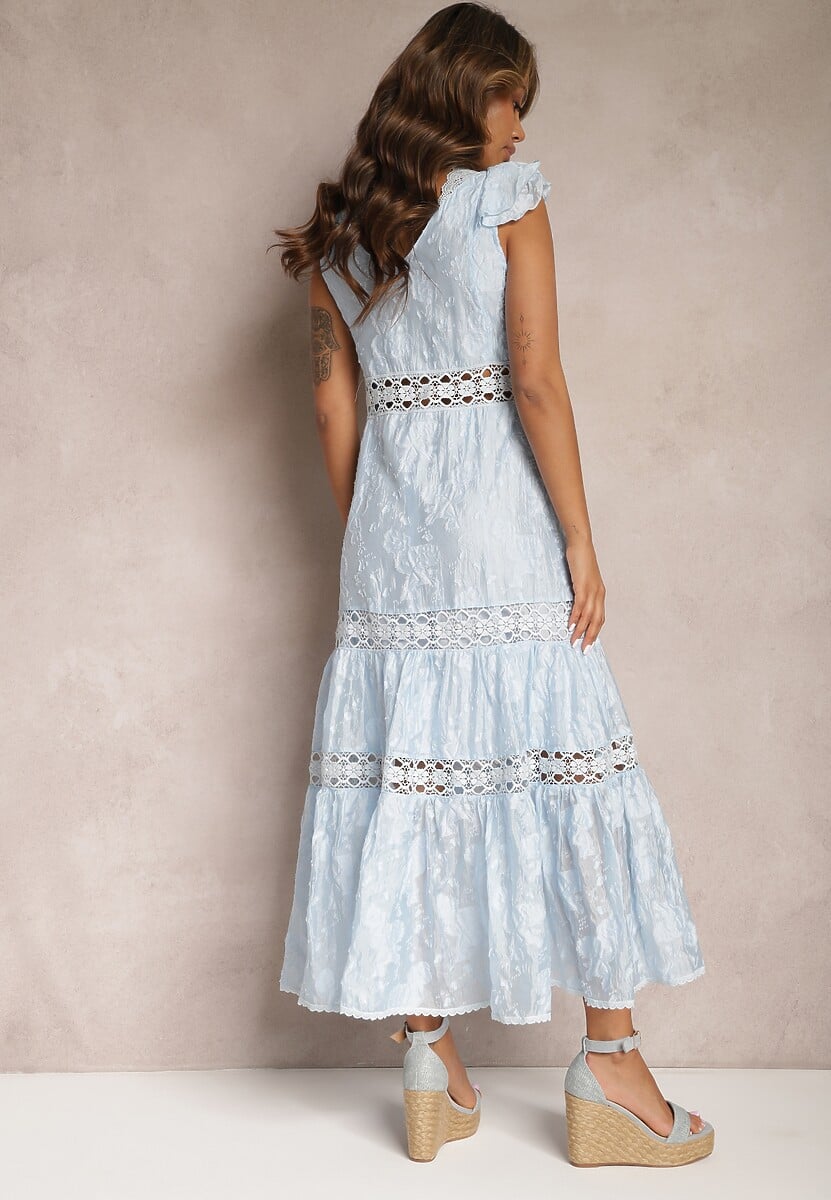 Jasnoniebieska Koronkowa Sukienka z Ażurowymi Wstawkami i Falbanką Rehlia