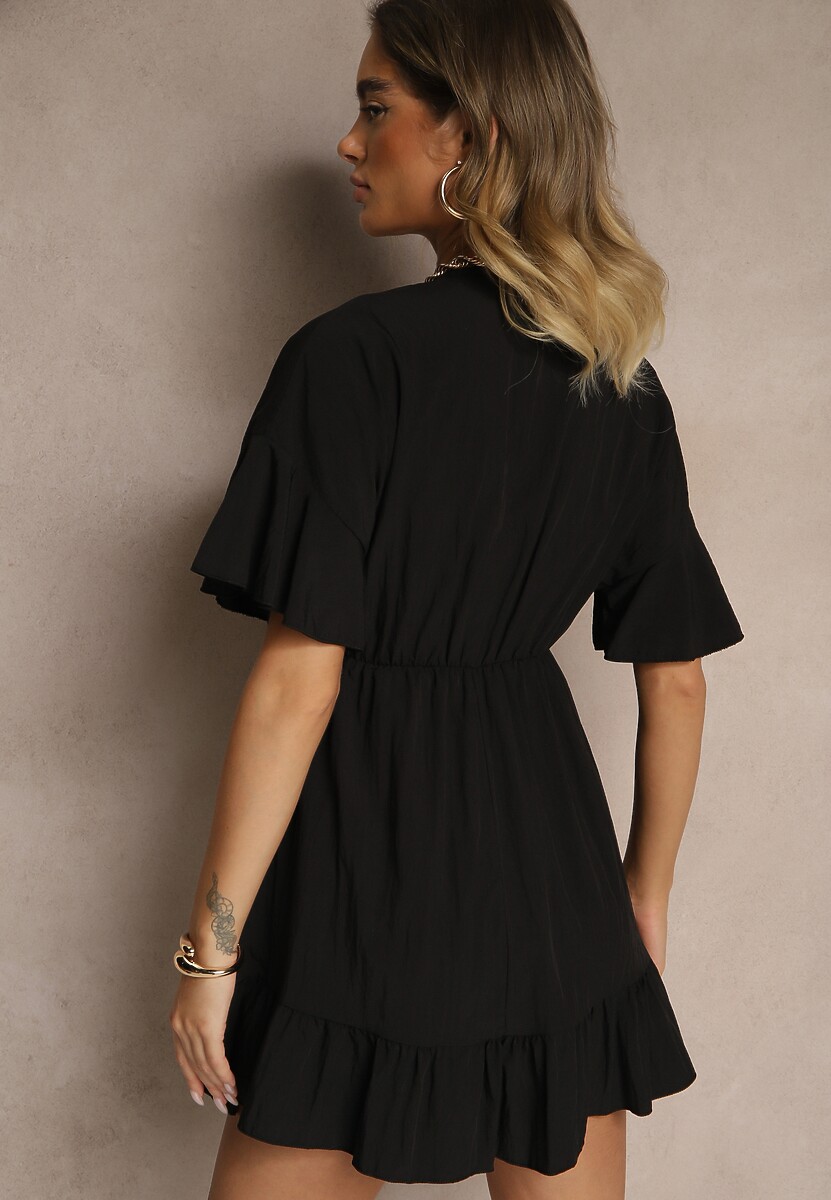 Czarna Rozkloszowana Sukienka z Wiskozą z Rękawami Typu Nietoperz i Falbanką Nellimi