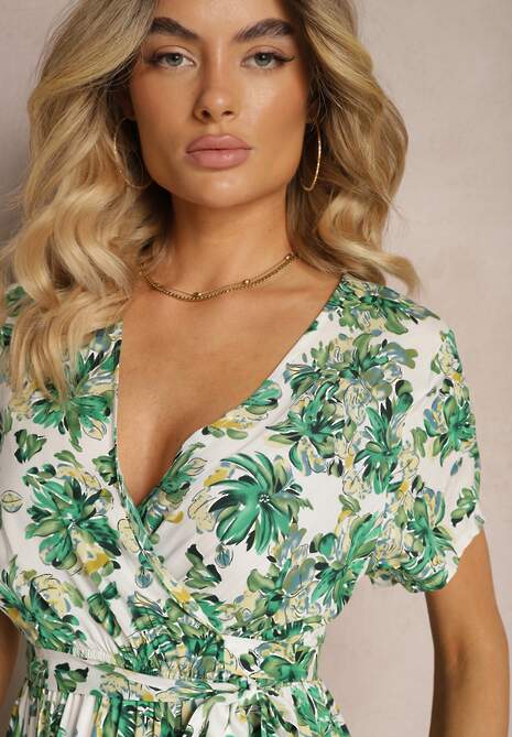 Zielona Rozkloszowana Sukienka z Wiskozy z Gumką w Pasie i Materiałowym Paskiem Vikllia