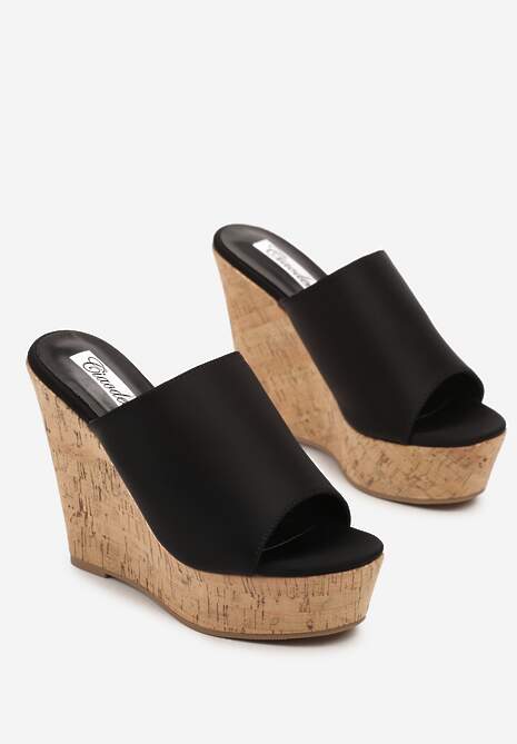 Czarne Klapki na Platformie i Koturnie Glesana