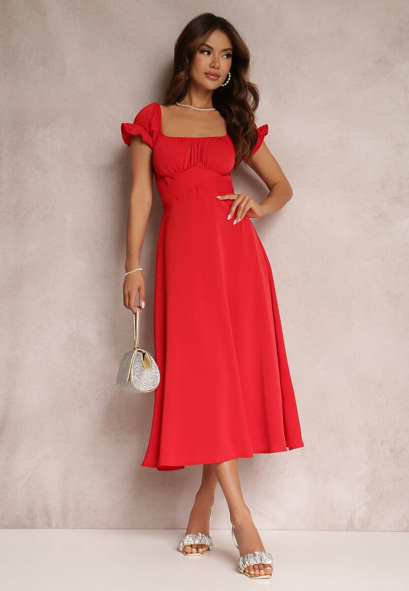 Czerwona Sukienka o Rozkloszowanym Kroju z Wiązaniem Perolis