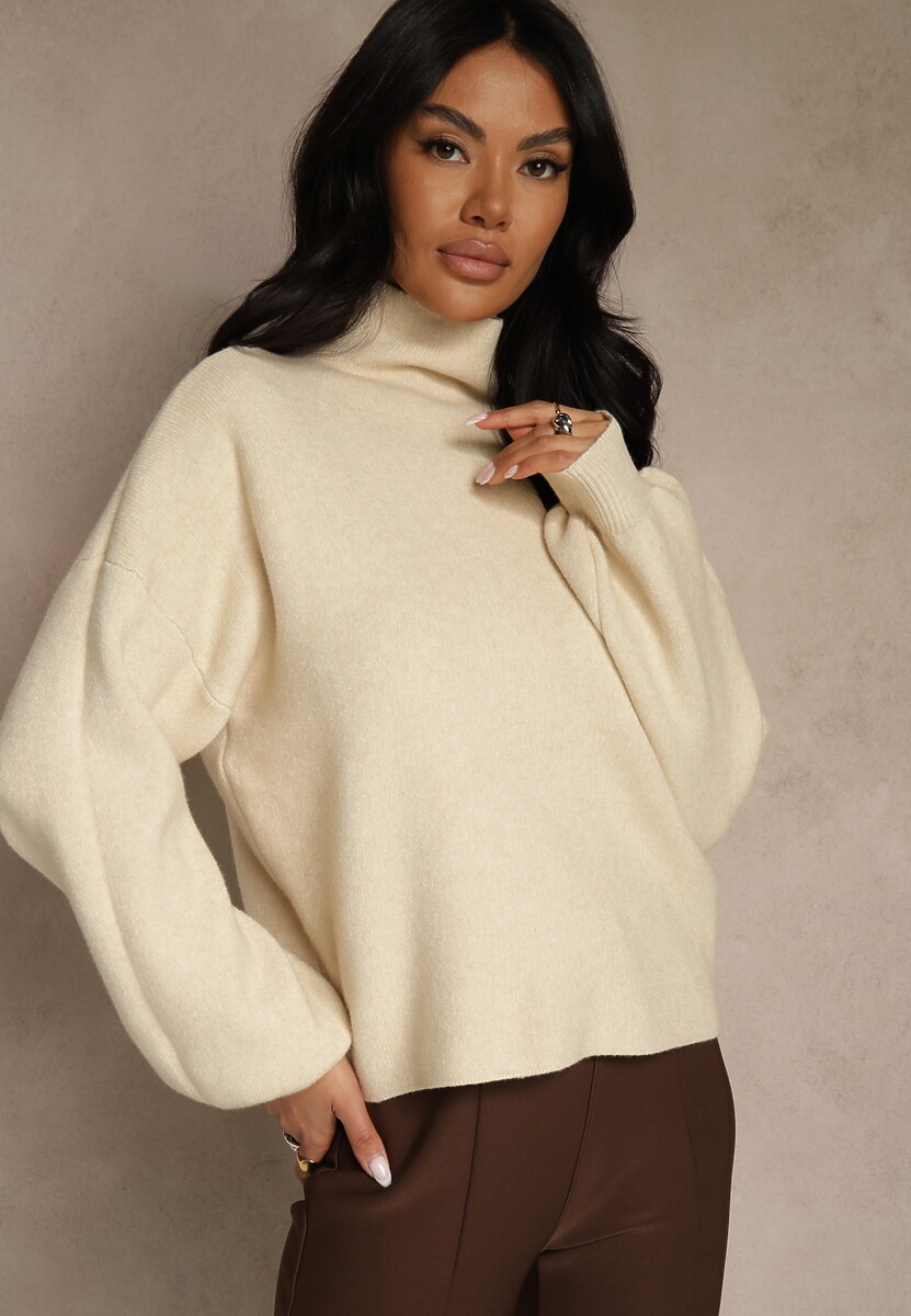 Jasnobeżowy Golf Ozdobiony Ściągaczami Wedena