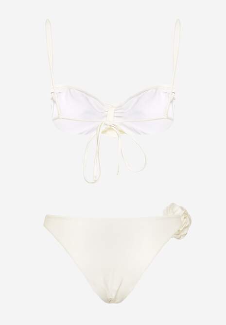 Białe Bikini z Wiązaną Górą Ozdobione Kwiatowymi Aplikacjami Rivashan