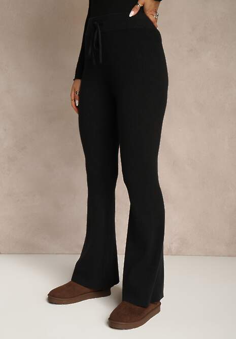 Czarne Dzianinowe Spodnie z Wiskozą o Kroju Flare Zetene
