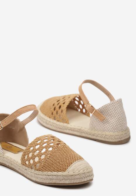 Brązowe Espadryle z Plecionki z Ażurowym Wykończeniem i Sprzączką Assames