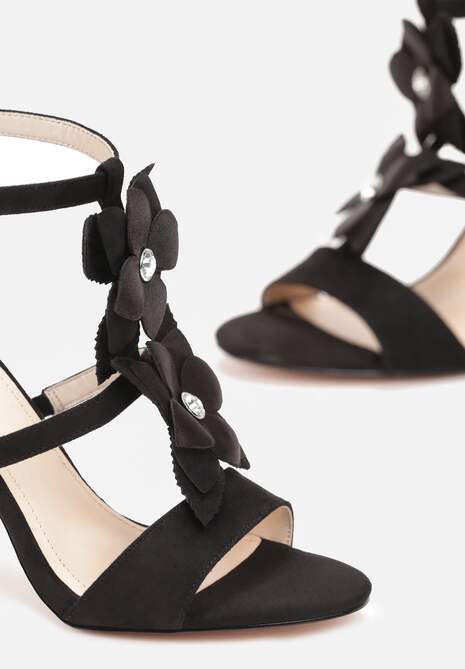 Czarne Sandały na Szpilce z Kwiatkami i Cyrkoniami Molaiah