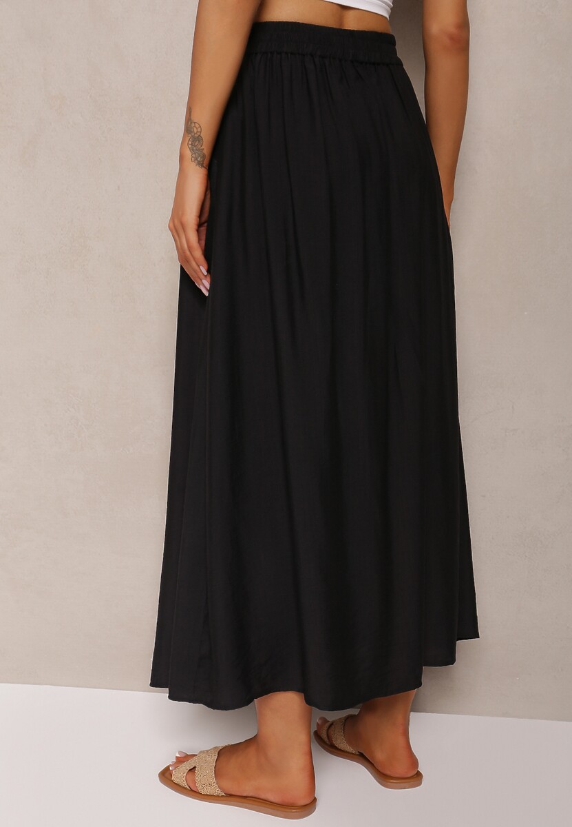 Czarna Wiskozowa Spódnica Rozkloszowana z Lnem Ozdobiona Guzikami Namsila