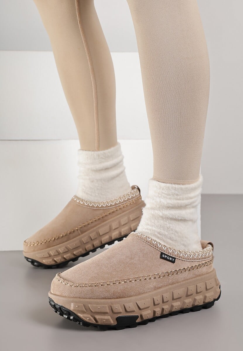 Ciemnobeżowe Śniegowce na Platformie z Tłoczeniem i Niską Cholewką Violova