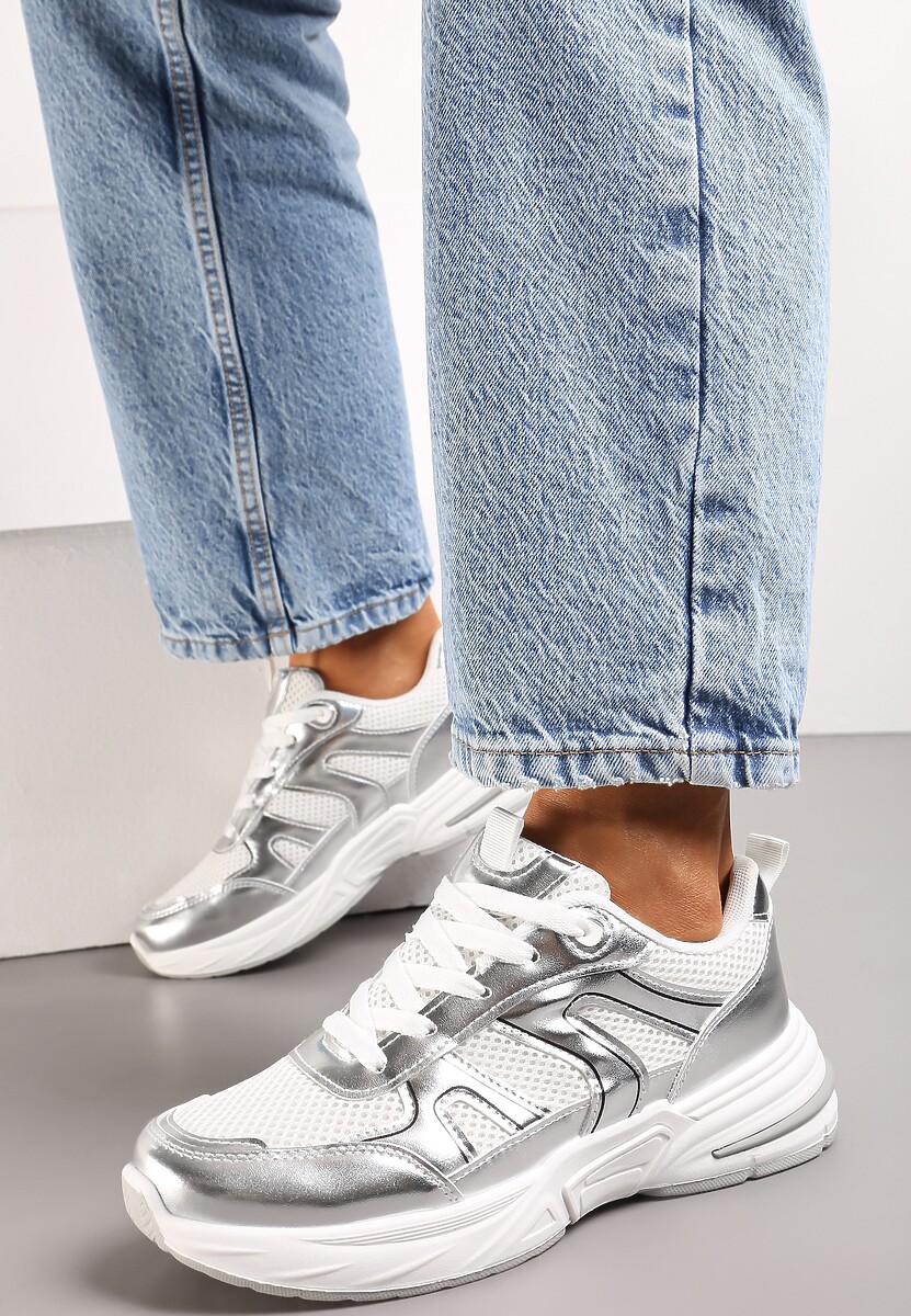 Srebrne Buty Sportowe Ozdobione Siateczką i Metalicznymi Wstawkami Lawinle