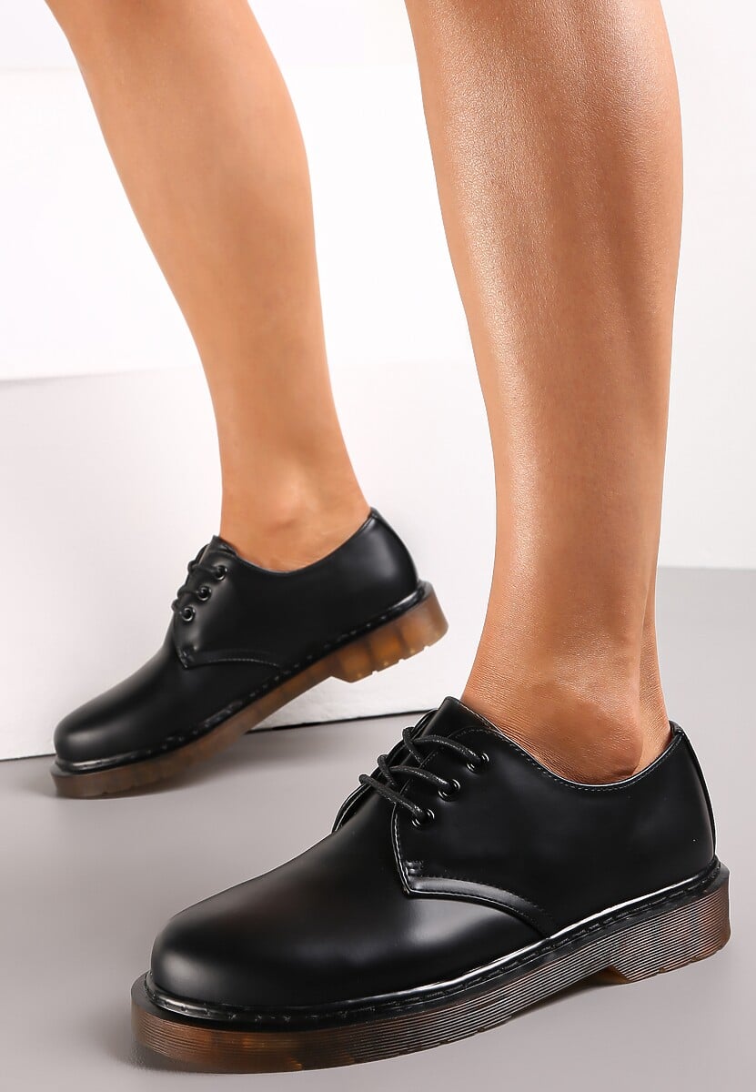 Czarne Półbuty z Cholewką przed Kostkę i Sznurowaniem Vaddon