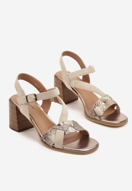 Beżowe Sandały na Słupku Ozdobione Paskami z Tłoczeniem Onellia