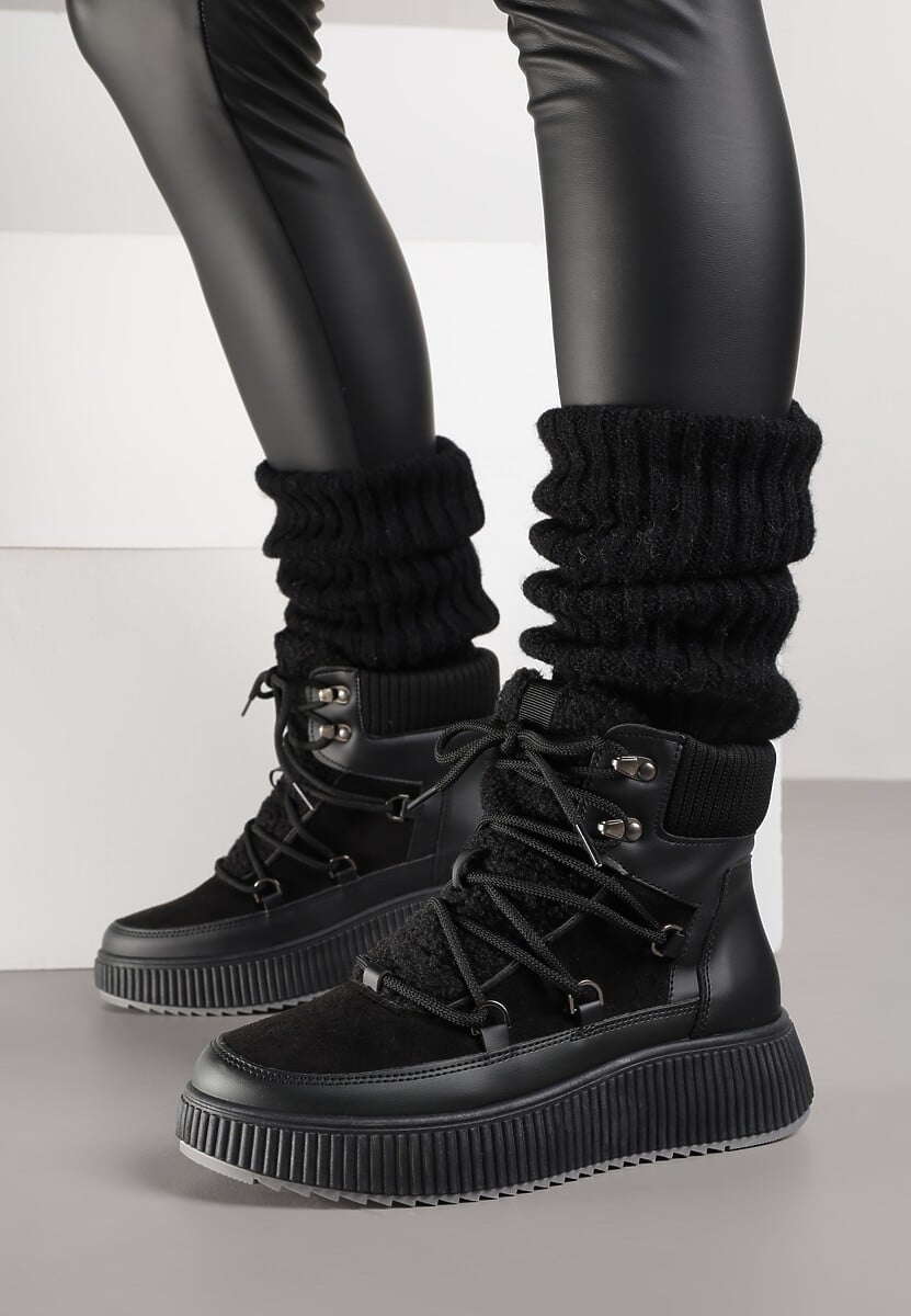 Czarne Śniegowce Trapery Vices na Płaskiej Podeszwie z Futerkiem w Stylu Baranka ze Sznurowaniem Temirits