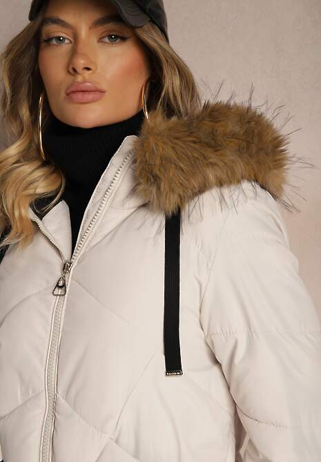 Jasnobeżowa Kurtka z Pikowanym Przeszyciem Odpinanym Futrem przy Kapturze i Napami u Dołu Zemirya