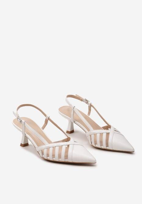 Białe Sandały na Niskim Obcasie z Wycięciami i Sprzączką Salinia