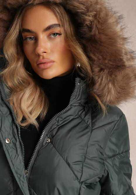 Zielona Długa Pikowana Kurtka w Stylu Parki z Troczkiem w Pasie i Sztucznym Futerkiem Abelasa