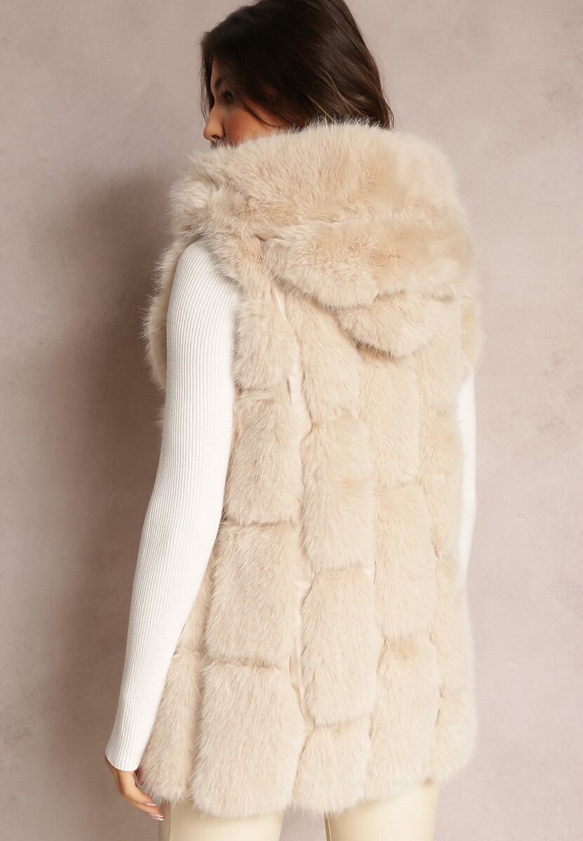 Beżowa Futrzana Kamizelka z Kapturem Konessa