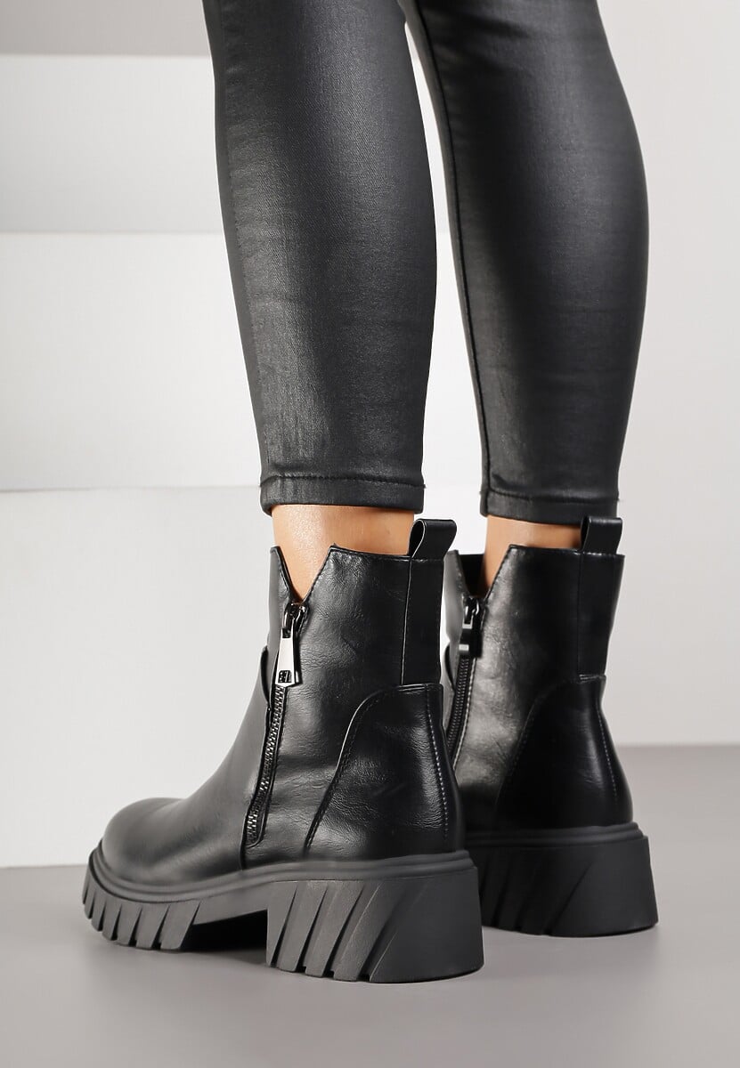 Czarne Botki do Kostki z Suwakiem na Grubej Podeszwie z Tłoczeniami Redvira