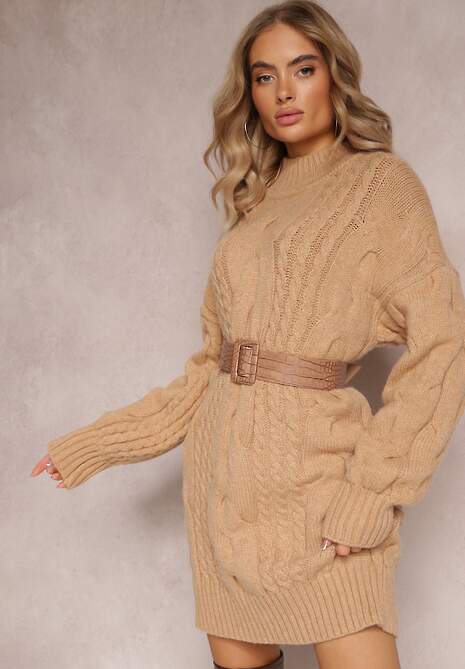 Beżowy Długi Sweter o Luźnym Kroju z Warkoczykowym Splotem Penerria