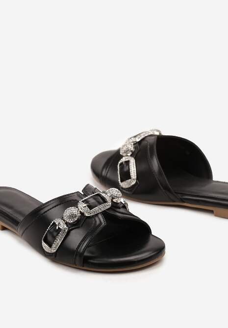 Czarne Wsuwane Klapki z Ekoskóry z Szerokim Paskiem o Metalicznym Połysku i Cyrkoniami Inesqua