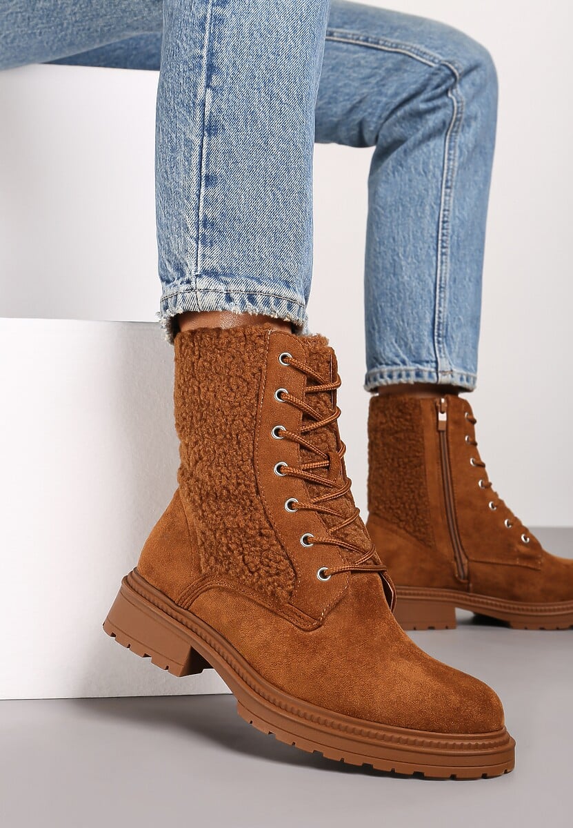 Brązowe Botki Workery na Płaskiej Podeszwie Ozdobione Futerkiem w Stylu Baranka Nevaletta