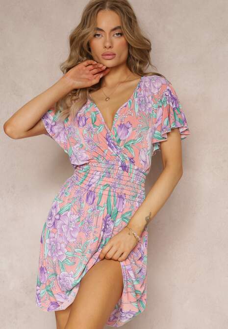 Jasnoróżowa Kopertowa Sukienka Mini w Kwiaty z Szeroką Gumką w Talii Pellianne