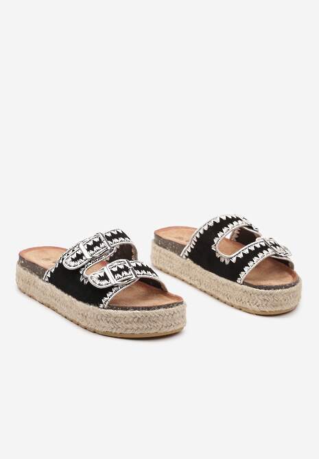 Czarne Klapki na Płaskiej Podeszwie z Regulowanymi Klamrami Wenadea