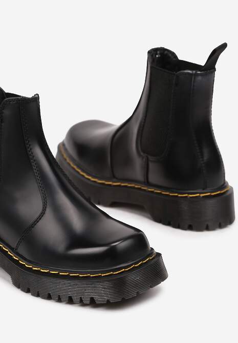 Czarne Casualowe Płaskie Botki Sztyblety Irivarae