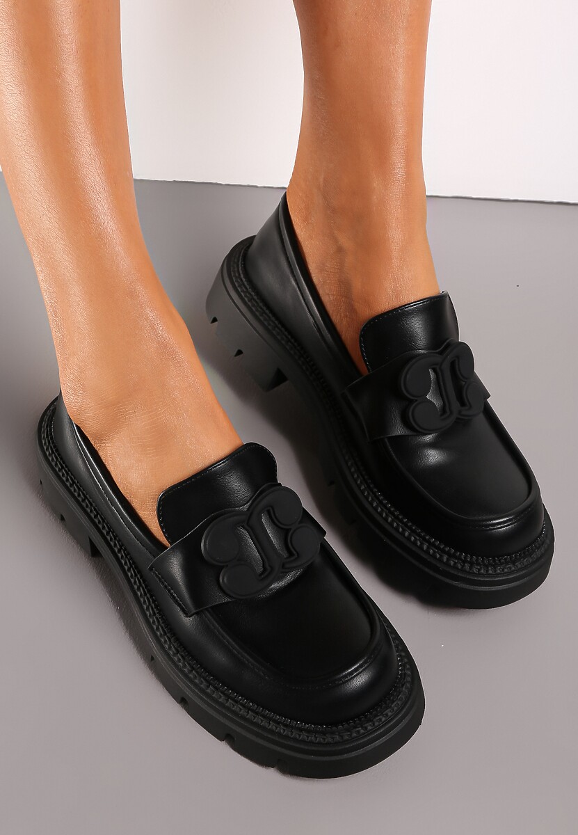 Czarne Mokasyny przed Kostkę z Ozdobną Klamrą i Wkładką ze Skóry Naturalnej Aglemia
