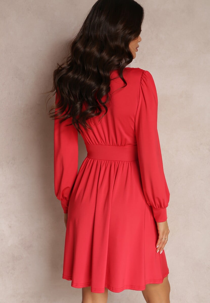 Czerwona Sukienka Kopertowa Taliowana Hosidius