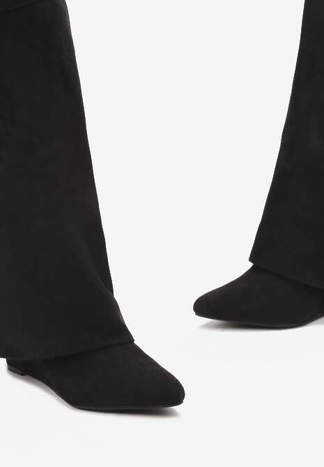 Czarne Kozaki z Wywiniętą Cholewką na Koturnie Turade