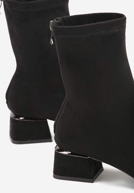 Czarne Eleganckie Botki VICES Skarpetkowe z Imitacji Zamszu na Klocku z Metalicznym Zdobieniem Rivite