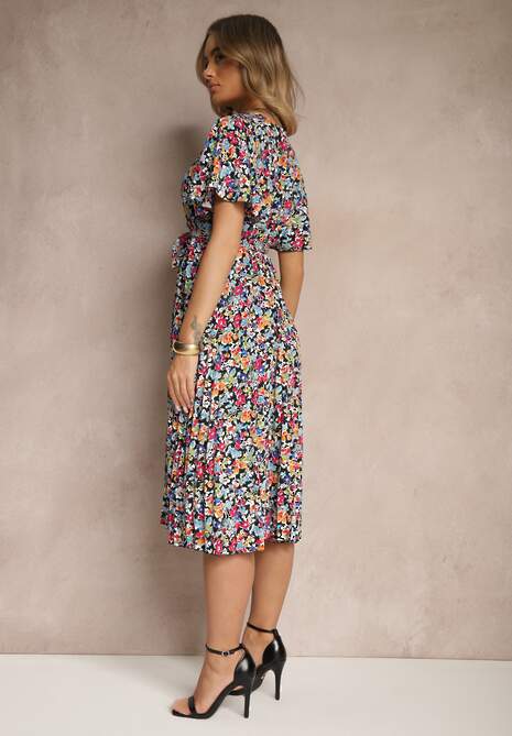 Czarna Sukienka z Plisami w Kwiecisty Print o Rozkloszowanym Kroju Lanelin