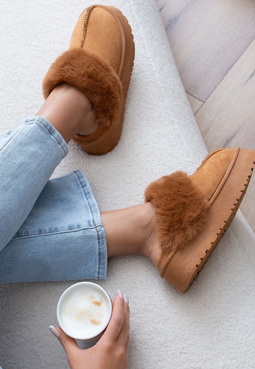 Czarne Kapcie na Platformie z Ekozamszu z Futerkiem Livorn