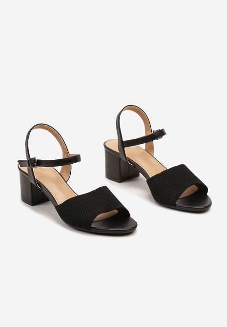 Czarne Sandały na Słupkowym Obcasie z Tłoczeniem na Pasku Natissa