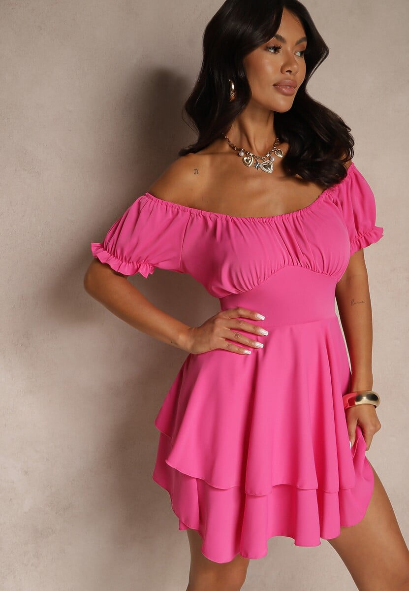 Fuksjowa Sukienka z Bawełną Ozdobiona Falbankami  i Bufkami Mavilare