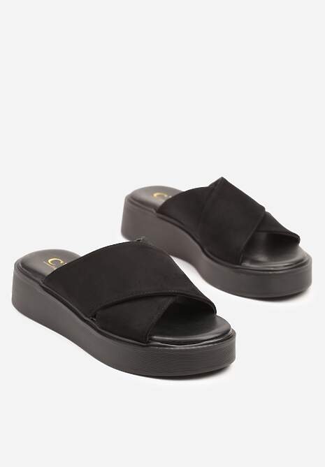 Czarne Klapki na Platformie z Dwoma Paskami Delaitia