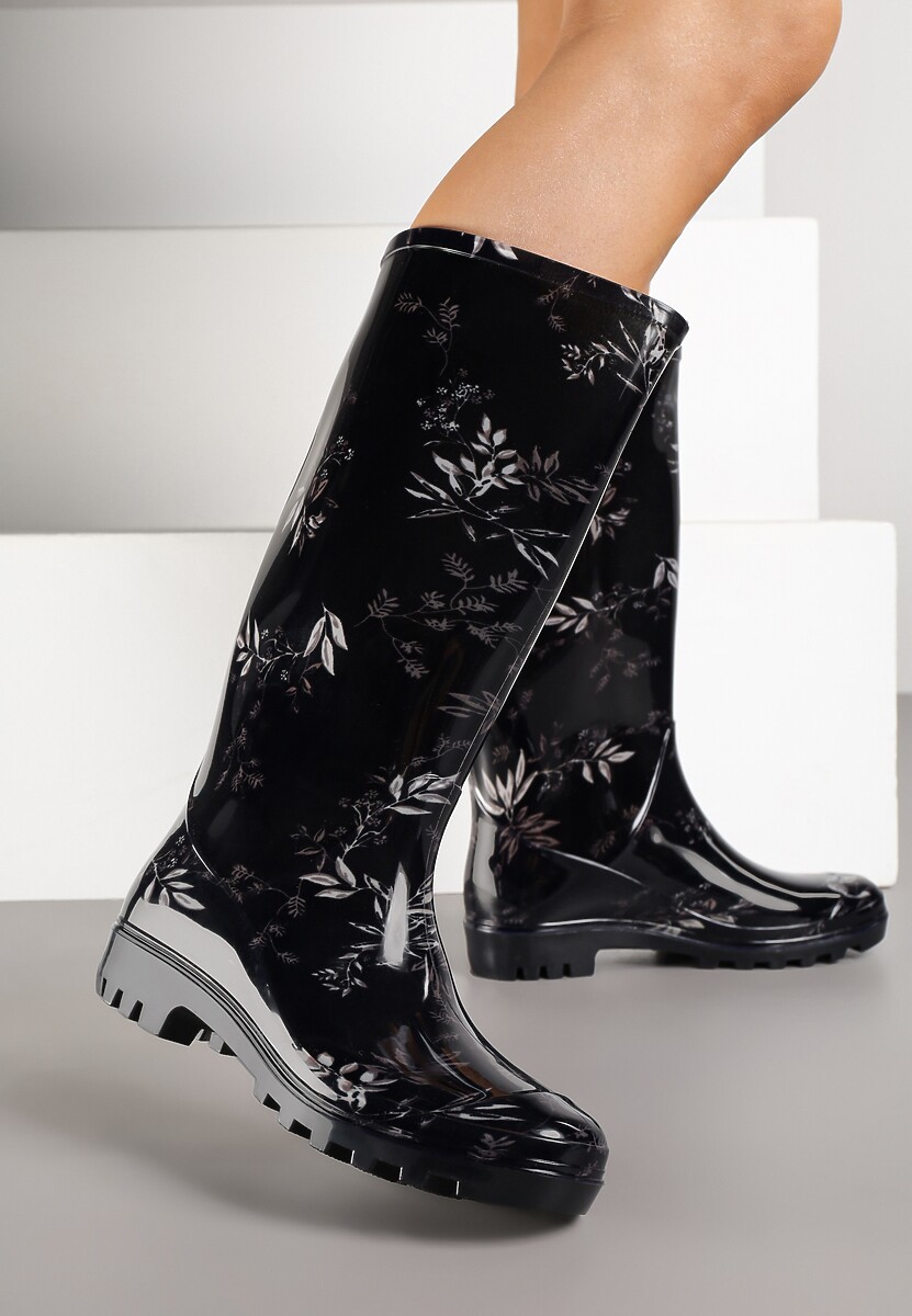Czarne Kalosze Ozdobione Motywem Liści Rilireia