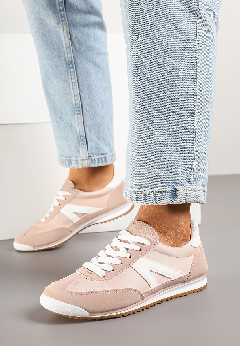 Jasnoróżowe Sneakersy Klasyczne Tenisówki Zdobione Przeszyciami Bortewi