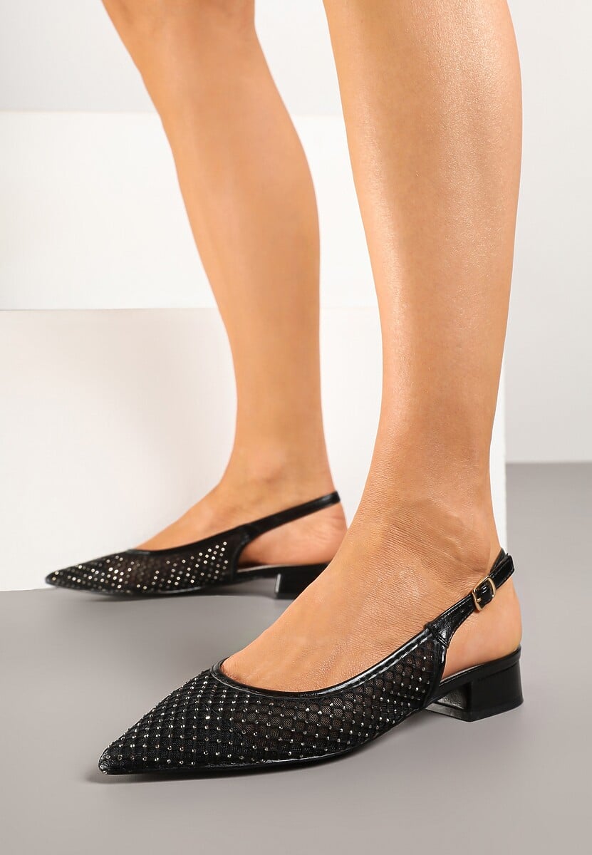 Złote Sandały z Siateczki ze Skórzaną Wkładką i Noskiem w Szpic Silwia