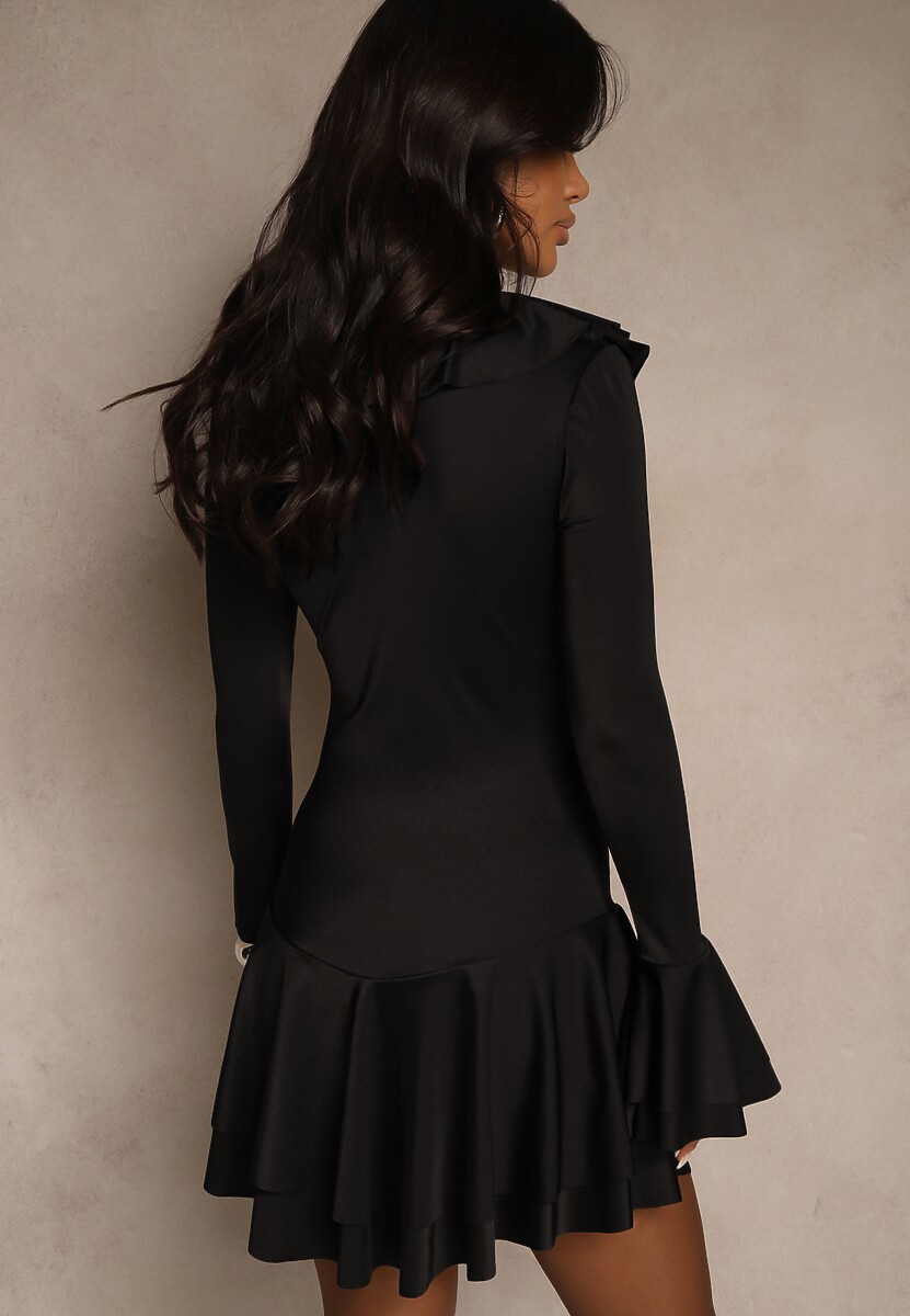 Czarna Sukienka o Taliowanym Kroju z Falbanami Tiseania