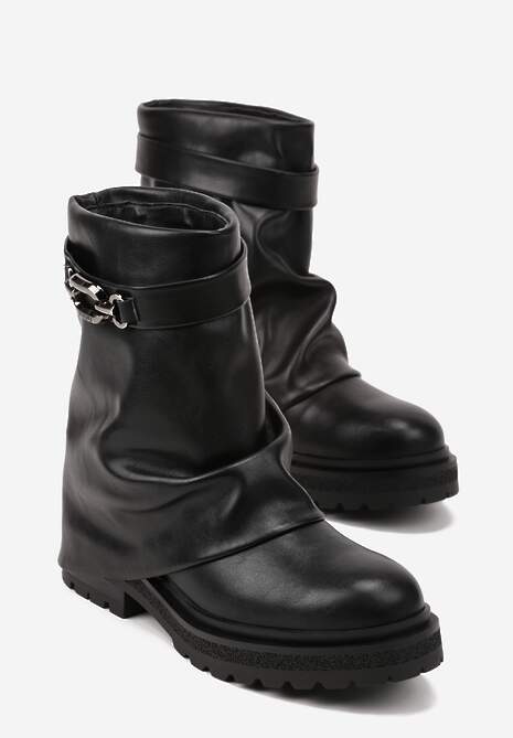 Czarne Botki Ozdobione Klamrami i Wywiniętą Cholewką Dorrie