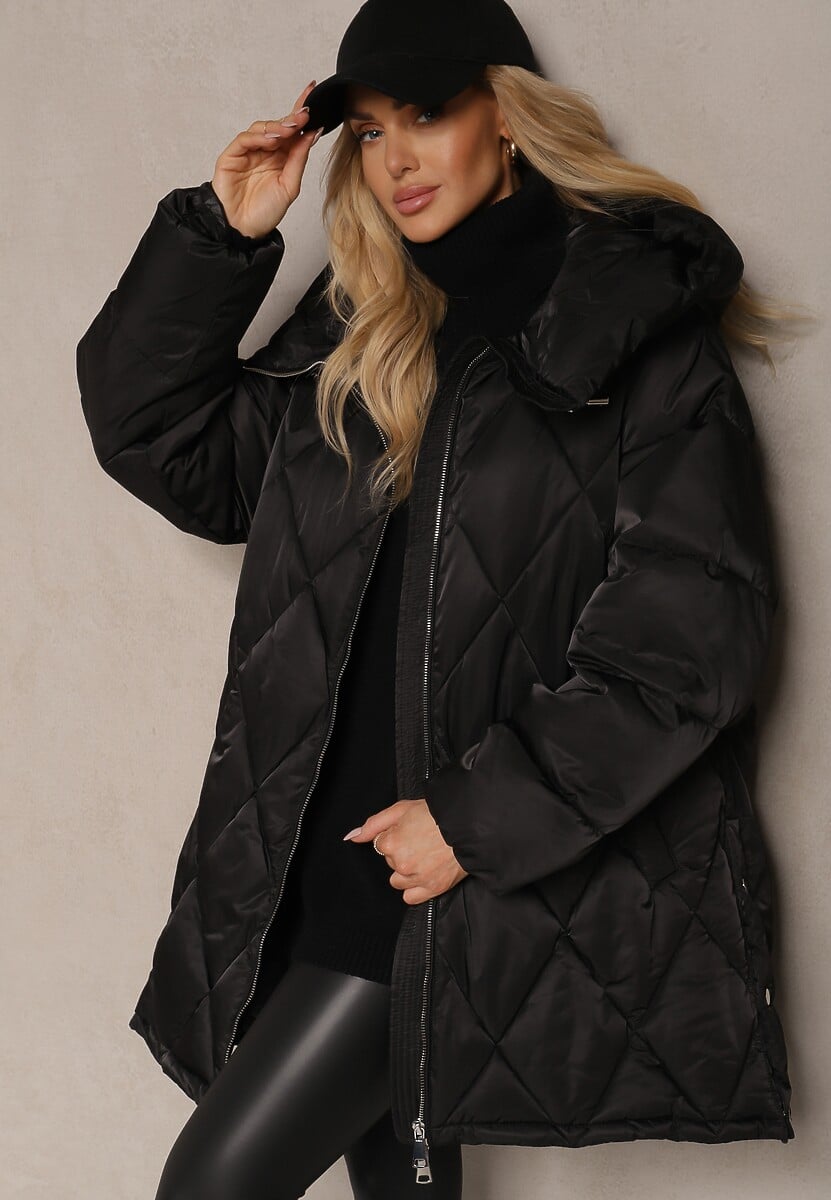 Jasnobeżowa Kurtka Pikowana z Kapturem i Rozcięciami Zapinanymi na Napy Etarenea