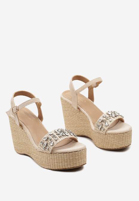 Beżowe Sandały na Koturnie i Platformie z Plecionki z Cyrkoniami i Sprzączką Ridala