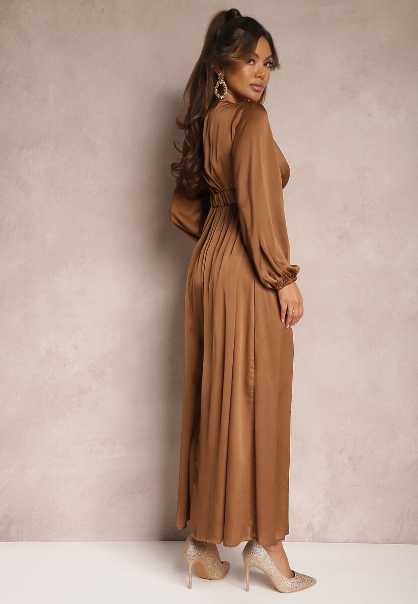 Brązowa Gładka Sukienka Maxi o Rozkloszowanym Kroju z Luźnymi Rękawami i Trójkątnym Dekoltem Biswas
