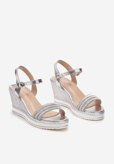 Srebrne Sandały ze Sprzączką i Cyrkoniami na Koturnie Pariet