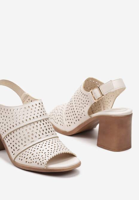 Beżowe Sandały Ażurowe na Słupku ze Sprzączką Limania