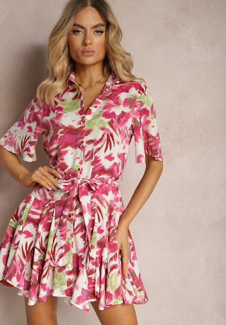 Różowo-Biała Sukienka z Falbankami Zapinana na Guziki z Materiałowym Paskiem i Krótkim Rękawem Uvinara