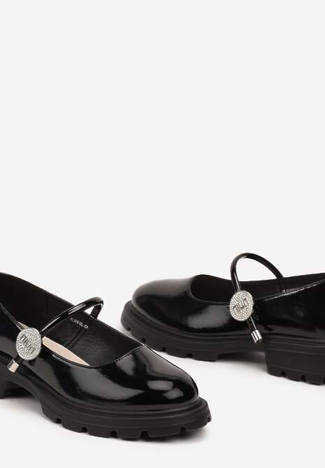 Czarne Półbuty Ozdobione Aplikacją z Cyrkonii ze Skórzaną Wkładką Alianora