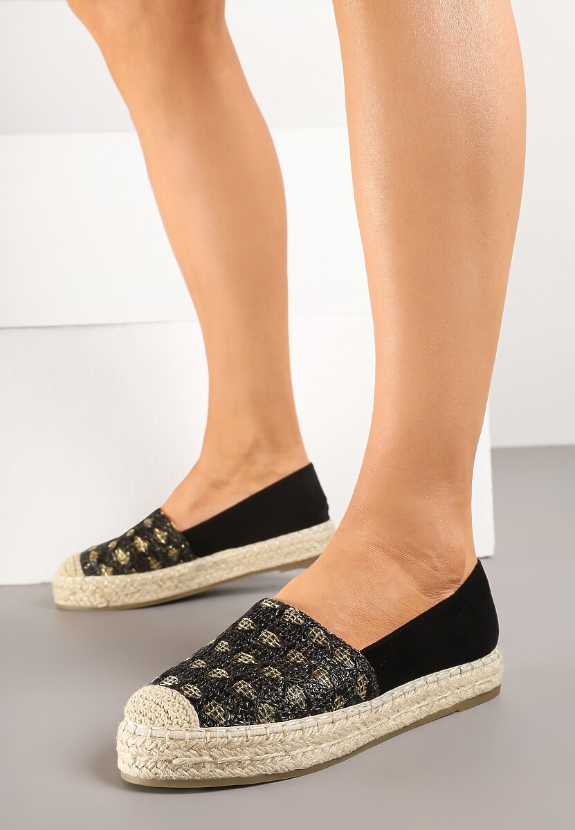 Ciemnobeżowe Espadryle Ozdobione Plecionką i Geometrycznym Motywem Sdivoria