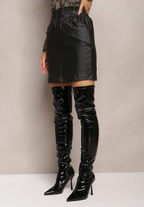 Czarna Spódnica z Ekoskóry z Ozdobnie Marszczoną Talią Selja